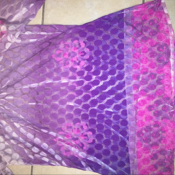 Shear Polka Dot Top - Picture 3 of 4